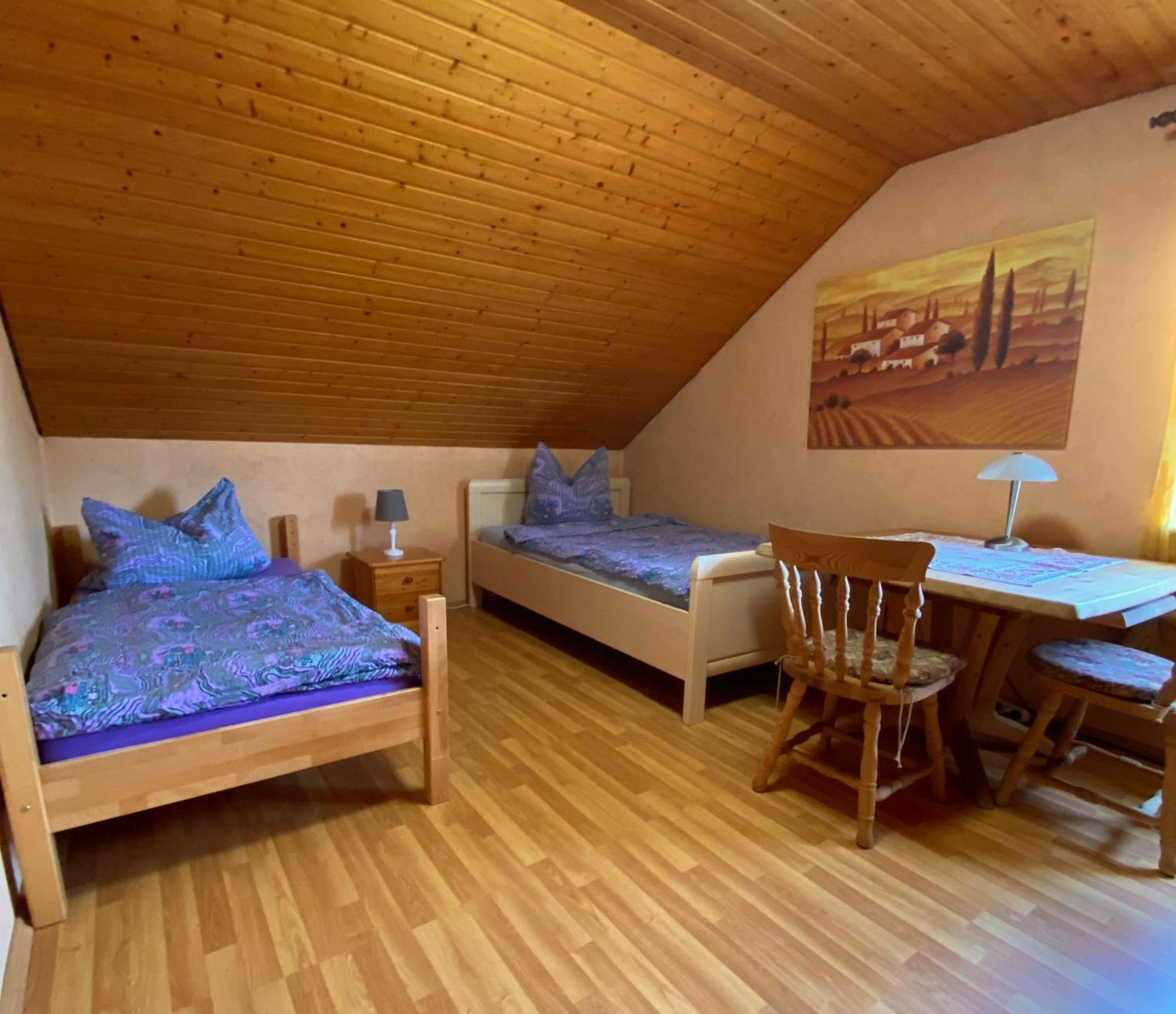 Schoene Wohnung Im Gruenen Stutensee Esterno foto